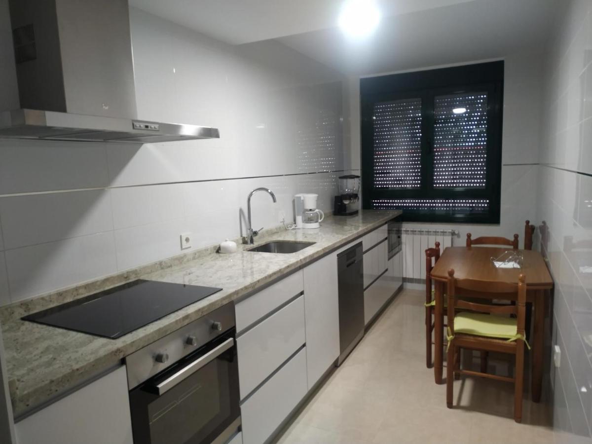 אסטורגה Edificio Valles Del Lupulo מראה חיצוני תמונה